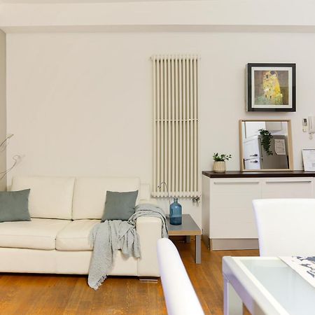 The Best Rent - Apartment Near Navigli Milan Luaran gambar