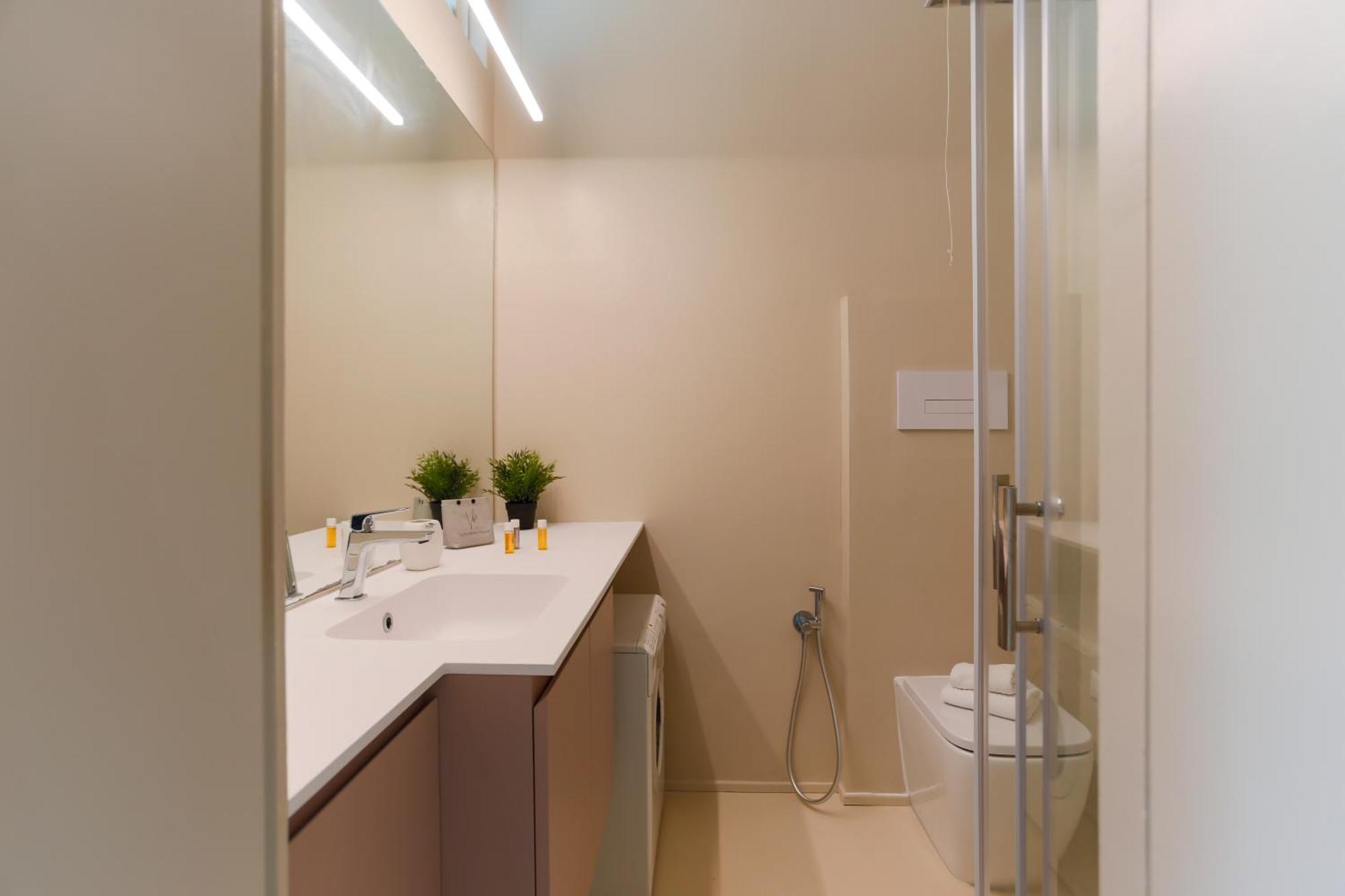 The Best Rent - Apartment Near Navigli Milan Luaran gambar